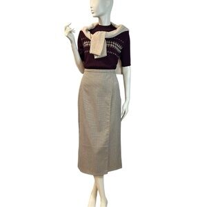 NWOT Micro Glen Check Midi Pencil Skirt